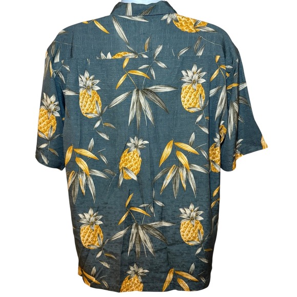 Tommy Bahama Mens Medium Silk Pineapple Bamboo Tropical Camp Shirt Short Sleeve - Picture 3 of 6